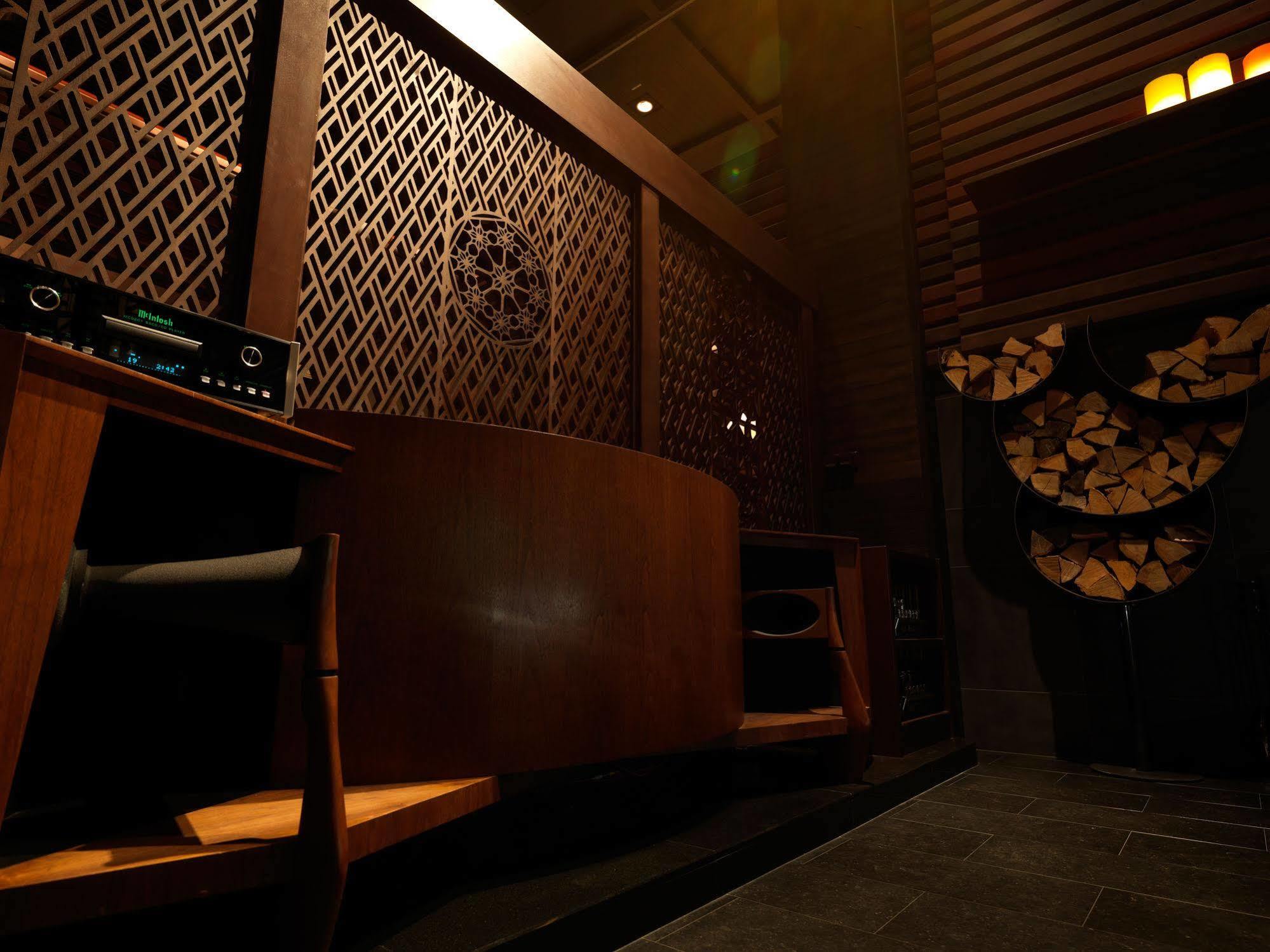 Отель Niseko Konbu Onsen Tsuruga Moku-No-Sho Экстерьер фото