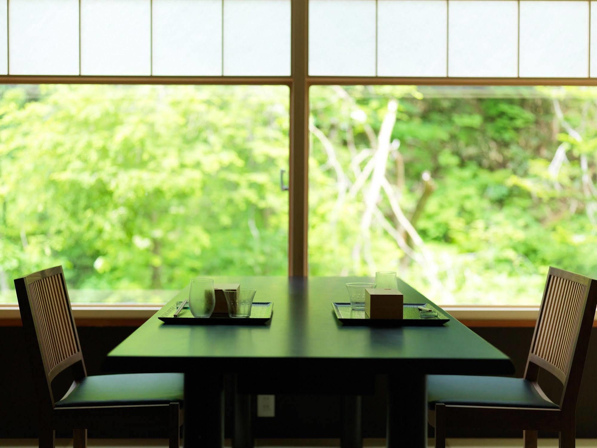 Отель Niseko Konbu Onsen Tsuruga Moku-No-Sho Экстерьер фото