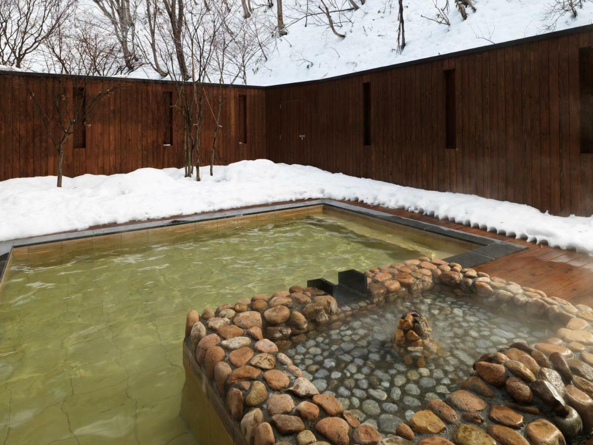 Отель Niseko Konbu Onsen Tsuruga Moku-No-Sho Экстерьер фото
